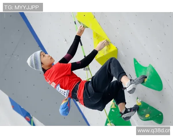 成都攀岩队比赛经验深度对比与提升策略探讨 成都攀岩队比赛经验深度对比与提升策略探讨