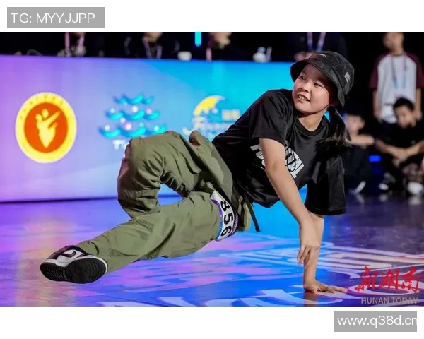 杭州街舞队在世界攀岩锦标赛中的精彩表现与状态分析 杭州街舞队在世界攀岩锦标赛中的精彩表现与状态分析